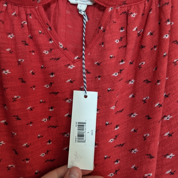 Ditsy Off Shoulder Criss Cross Top - Picture 5 of 6